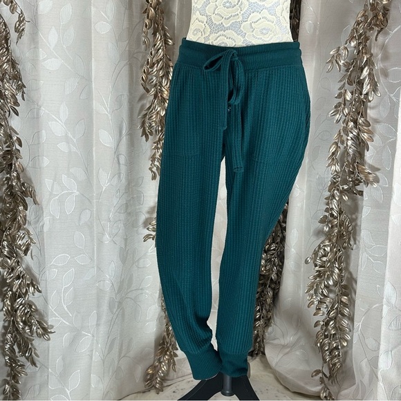 Torrid Sleep Green Waffle Joggers Women’s 00 M/L Cozy Plush Lounge Pants‎ - Picture 1 of 10